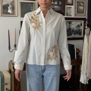 Elegant Striped Blouse with Embroidery and Floral Detailing